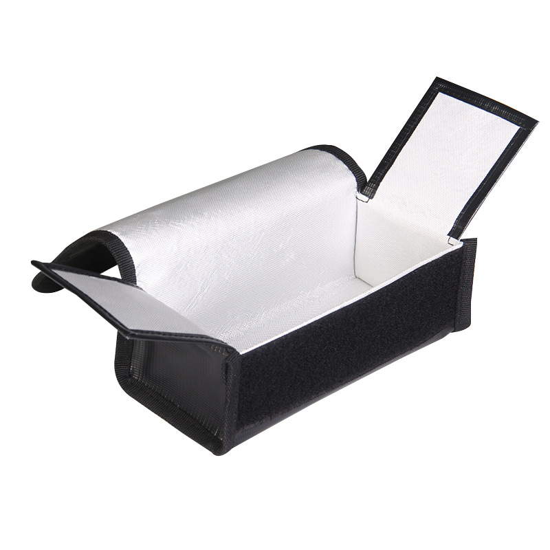Túi bảo vệ pin LiPo hình vuông - đánh giá và giá Drone Battery Bag